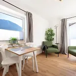 Heu22 Fruehlingserwachen *