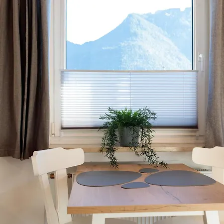 Heu22 Fruehlingserwachen Apartman